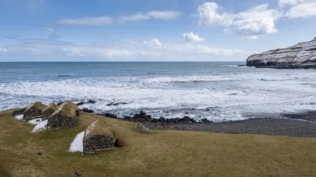Húsavík - Sandoy - (Photo) (Spring)