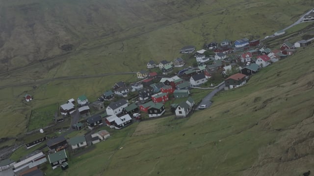 2026693120-0f106cc08aed0d89169744f4fe9a0849718af74274c9c2b01a0279bdac422b16-d_640_region=us