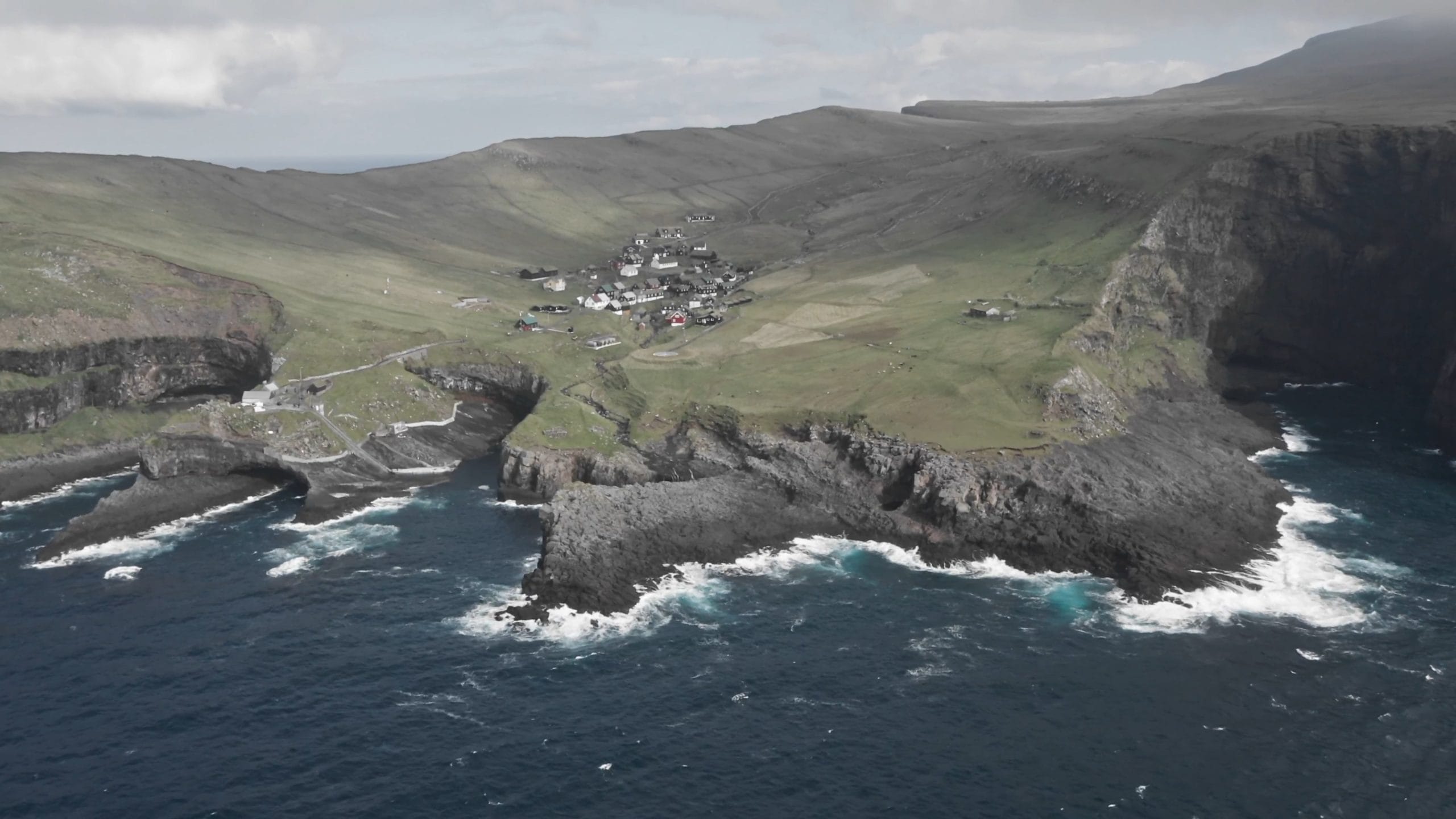 Mykines - (Summer) - (Video)