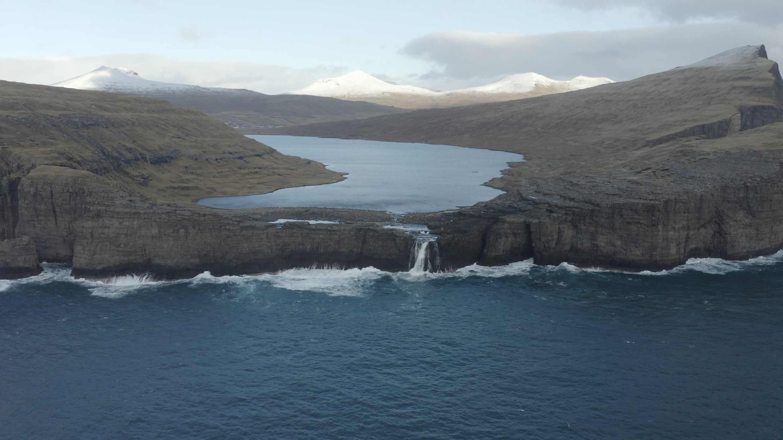 Bøsdalafossur - (Video) (Winter)