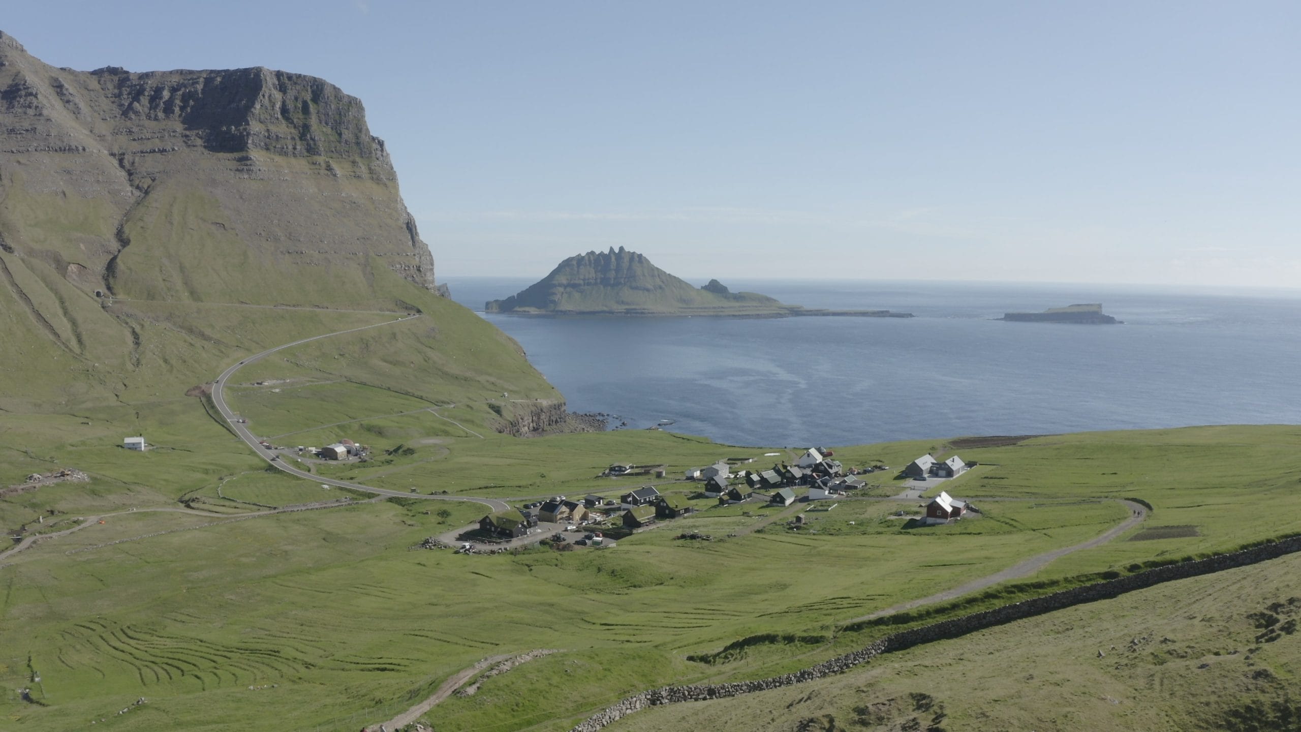 Gásadalur - (Video) (Summer)