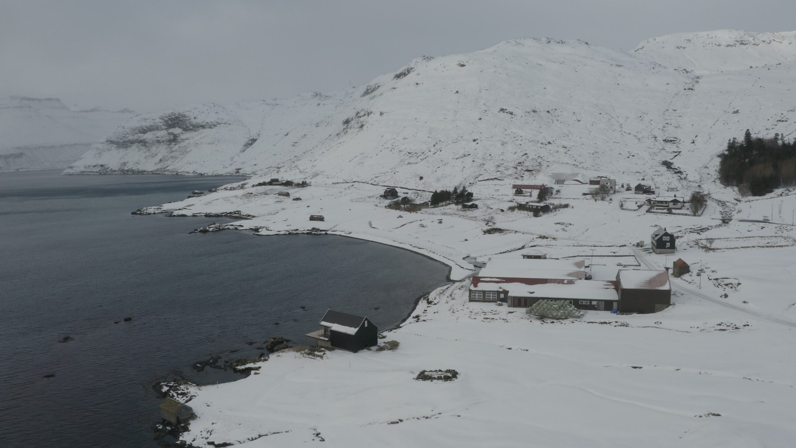 Selatrað (Spring / Snow) - Sjóvar Municipality - (Video)