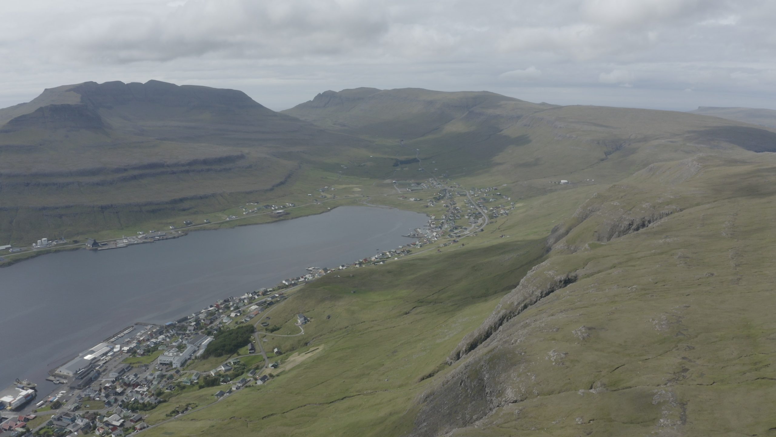 Tvøroyri Municipality – (Video) – (Summer)