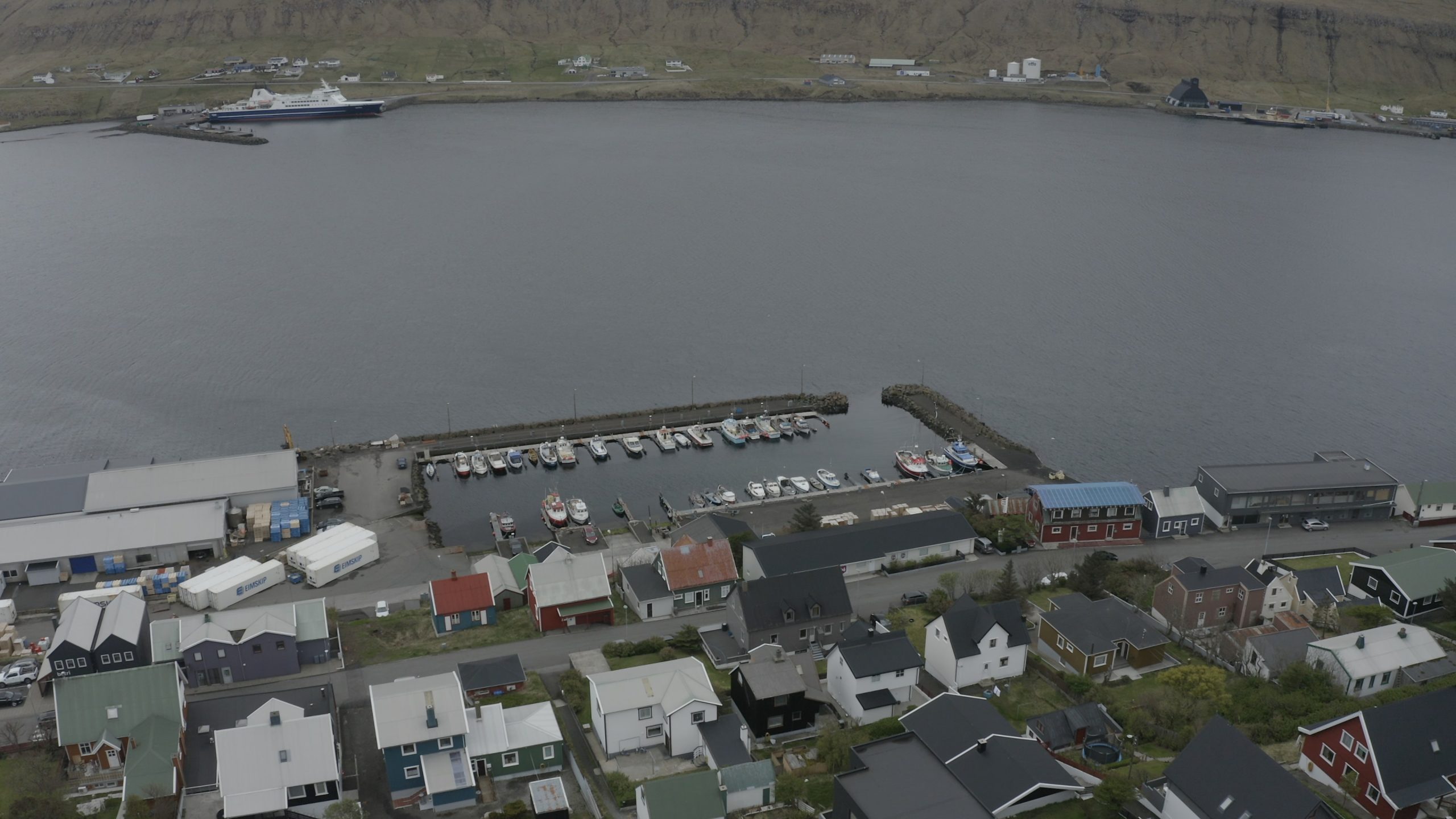 Harbour - Tvøroyri Municipality – (Video) – (Spring)