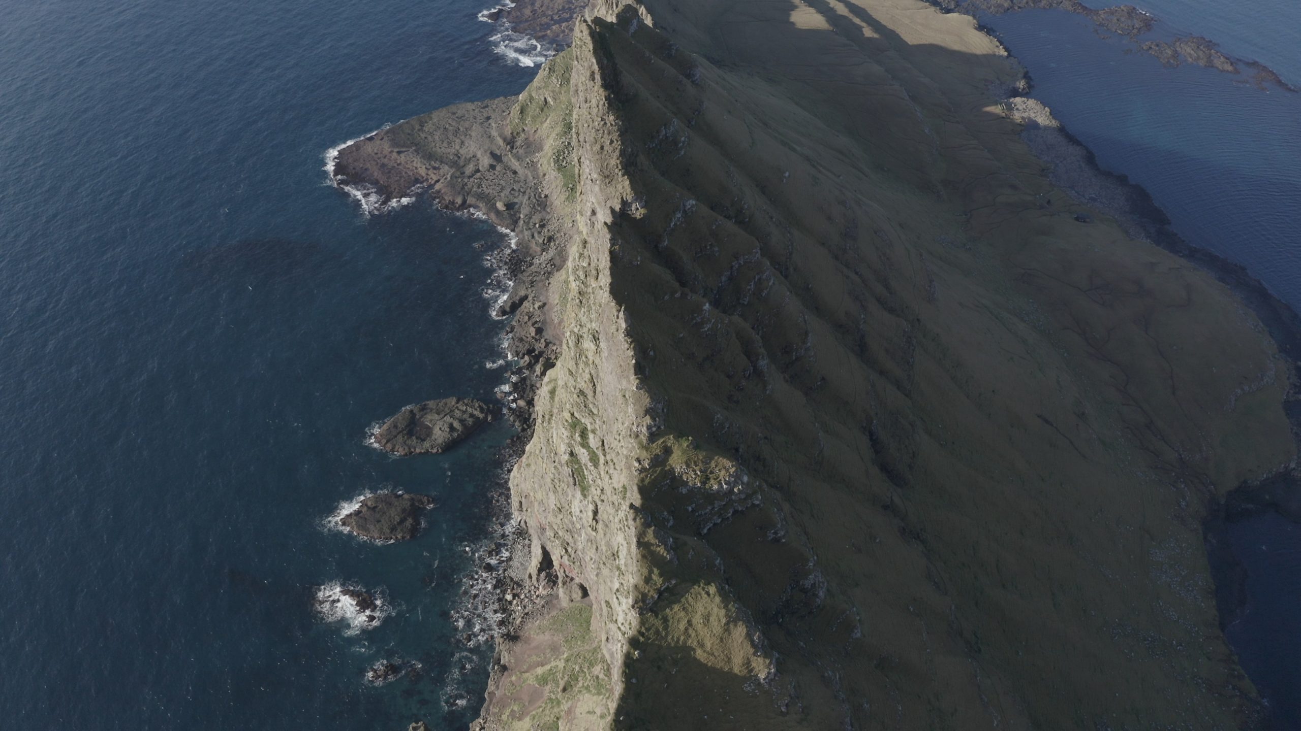 Tindhólmur - Nature - (Video) (Autumn)