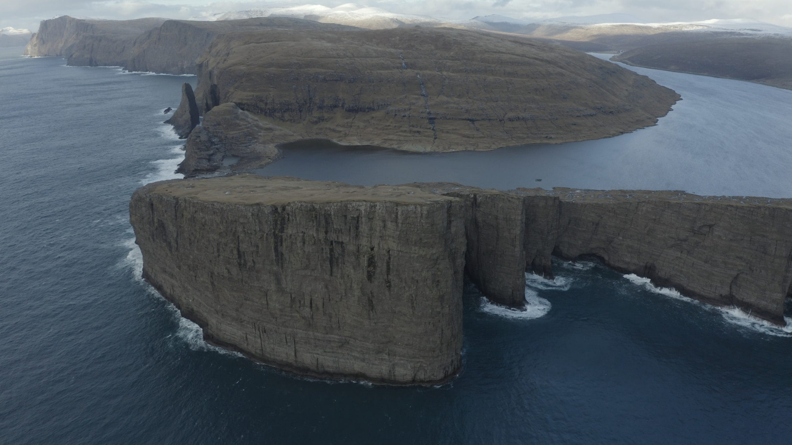 Trælanípan - Cliff - (Video) - (Winter)
