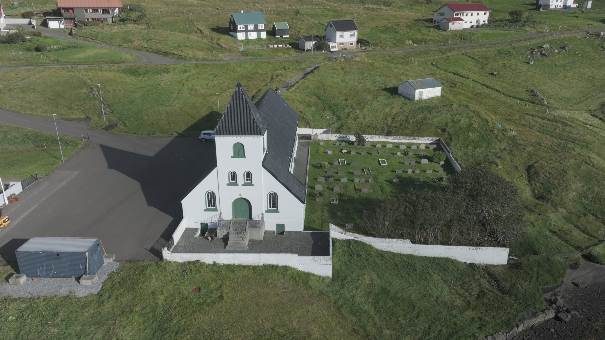 Church of Norðskáli (Video) - (Autumn)