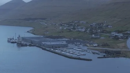 Bakkafrost (Runavík Municipality) - (Winter) - (Video)