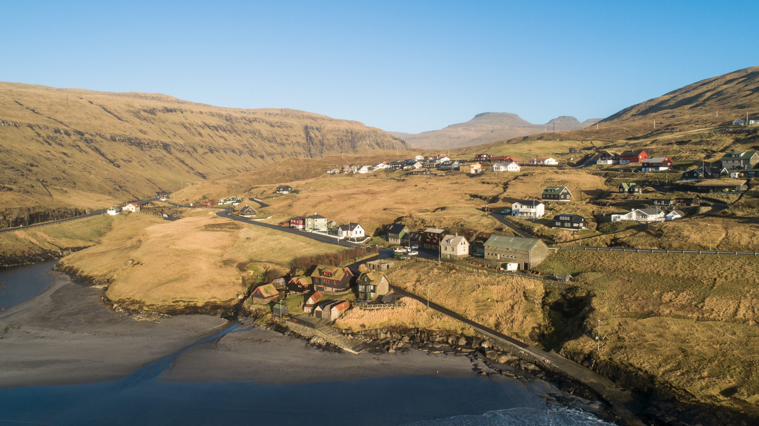 Leynar - Kvívíkar Municipality (Autumn) (Photo)