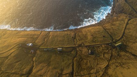 Skælingur - Kvívíkar Municipality (Autumn) (Photo)