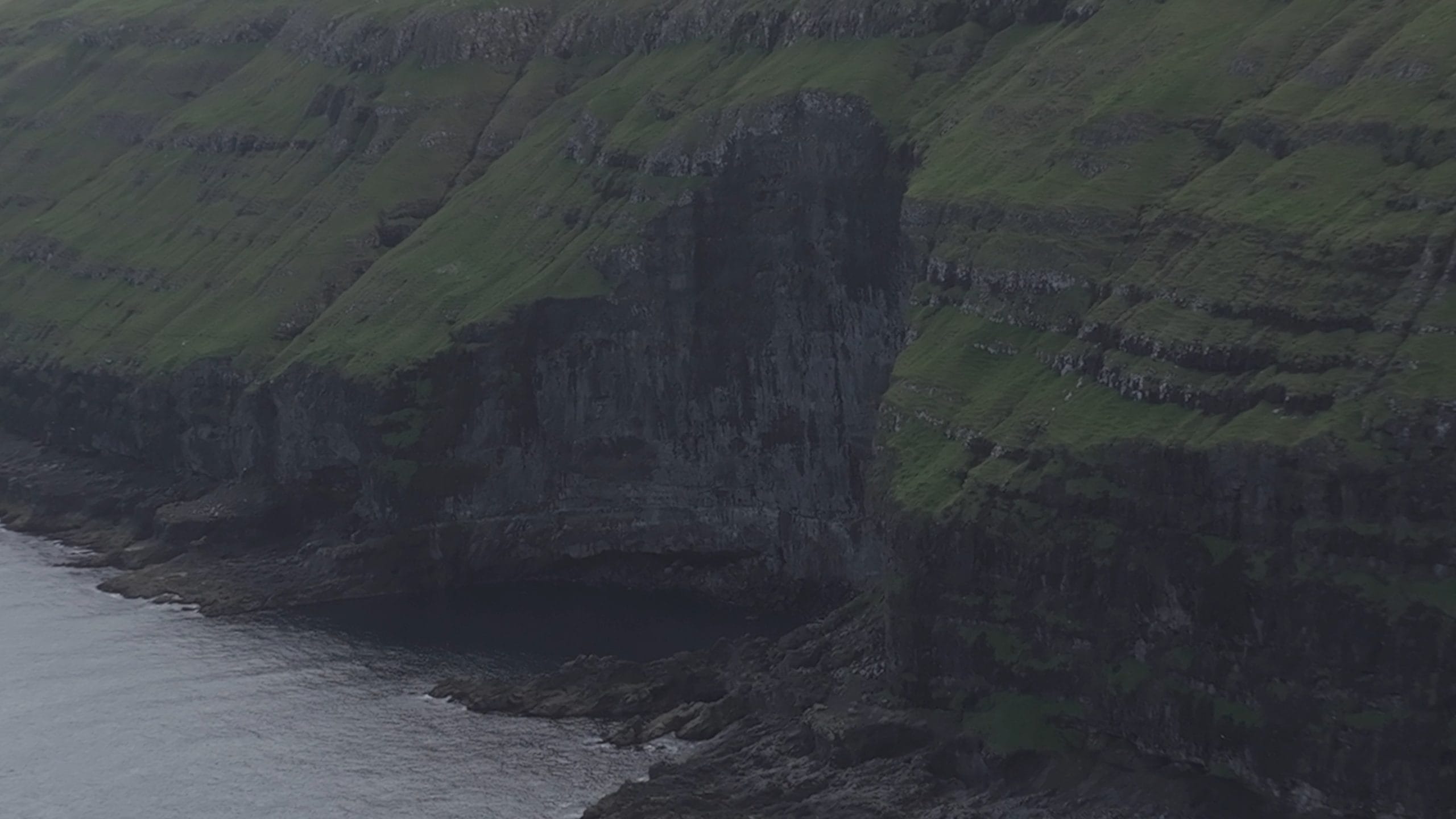 Selabarmur - Sandoy Nature - (Video) - (Summer)