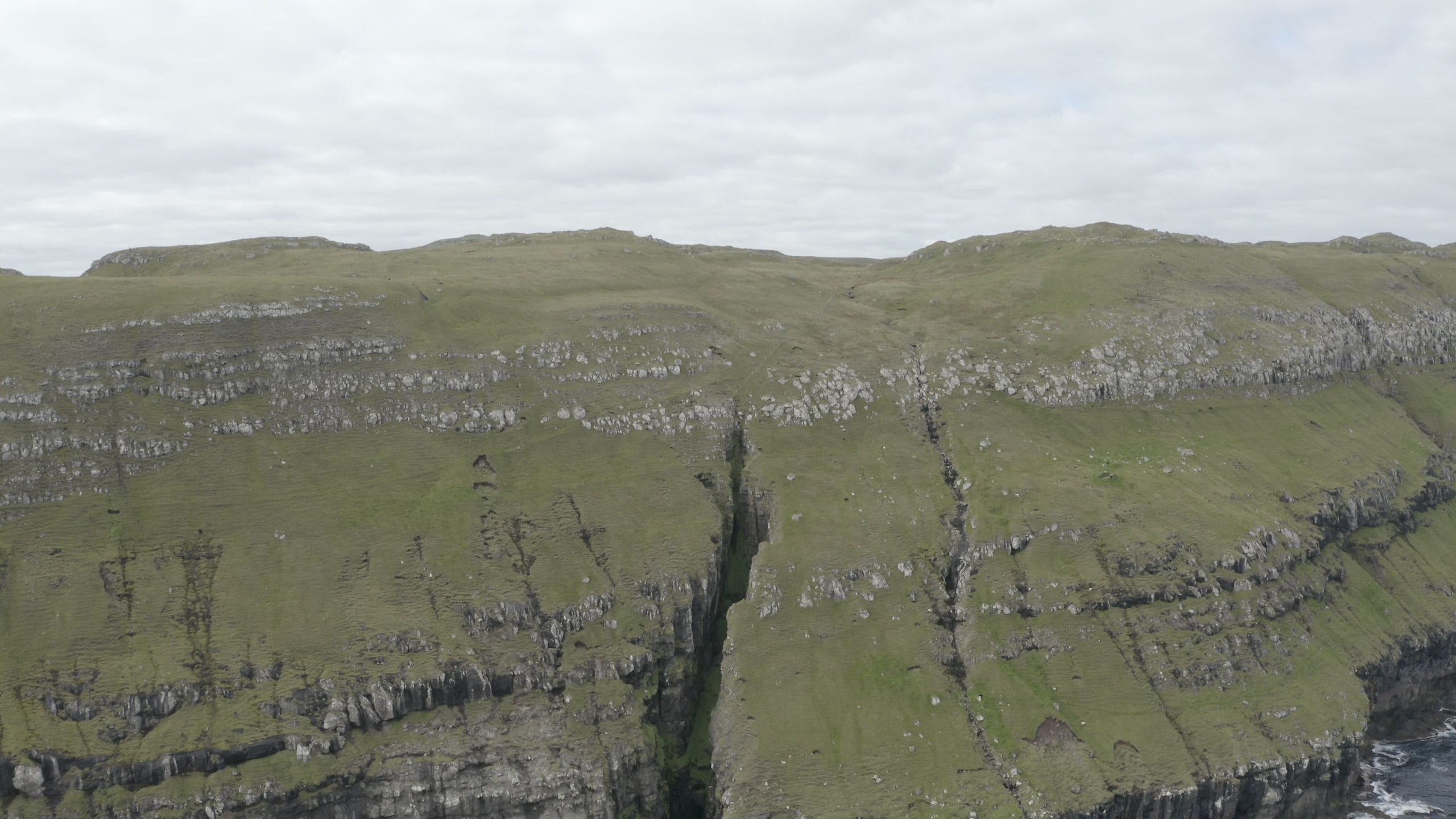 Shoreline & Gorge - (Video) - (Autumn)