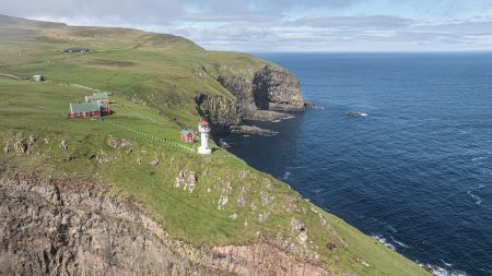 Akraberg, Suðuroy - (Photo) - (Summer)