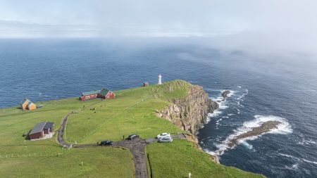 Akraberg, Suðuroy - (Photo) - (Summer)