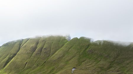 Hestur, Suðuroy - (Photo) - (Summer)