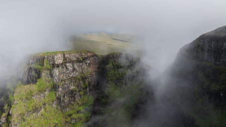 Hestur, Suðuroy - (Photo) - (Summer)